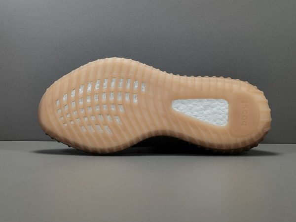 Yeezy Boost 350 V2 ‘Fade’ - Image 8