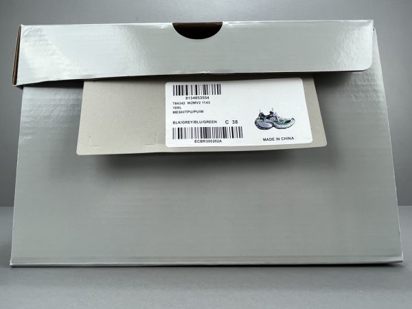 10XL - Image 9