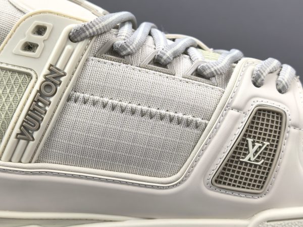 Trainer - Image 13