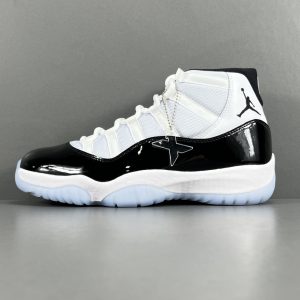 Air Jordan 11 Concord （2018)