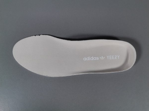 Yeezy Boost 350 V2 ‘Israfil’ - Image 13