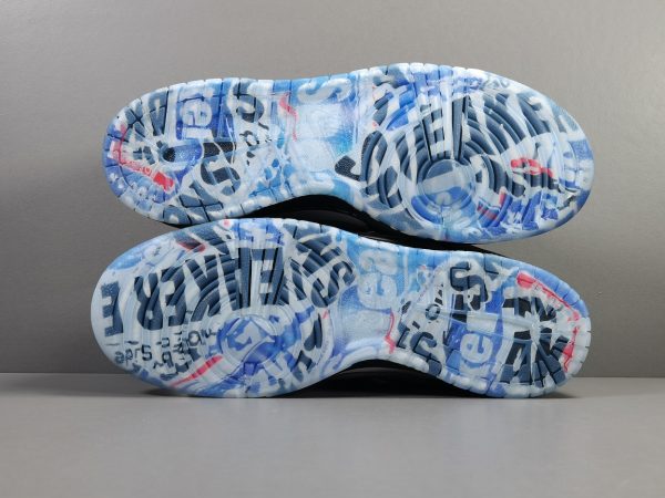 SB Dunk Low Staple Panda Pigeon - Image 8