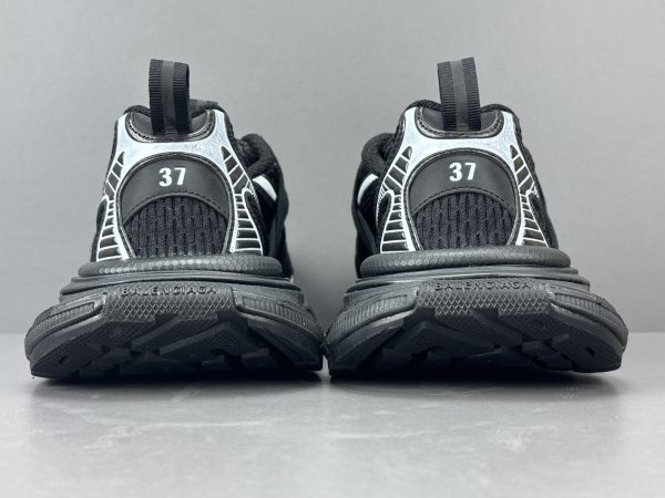 3XL - Image 7