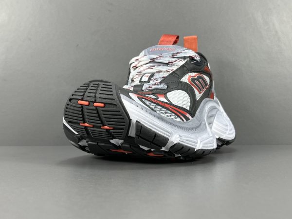 10XL - Image 3