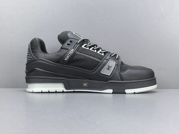 Trainer - Image 6