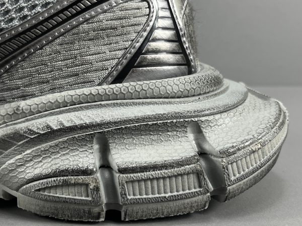 3XL - Image 9