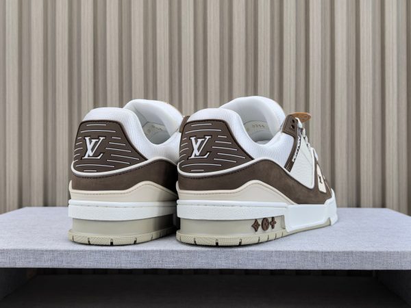 Trainer - Image 5