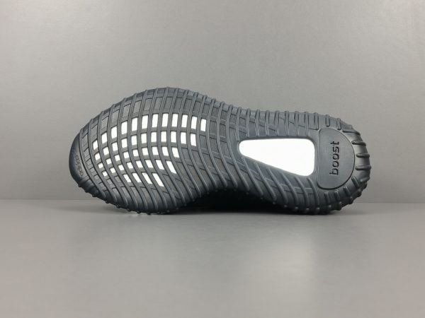 Yeezy Boost 350 V2 Onyx - Image 8