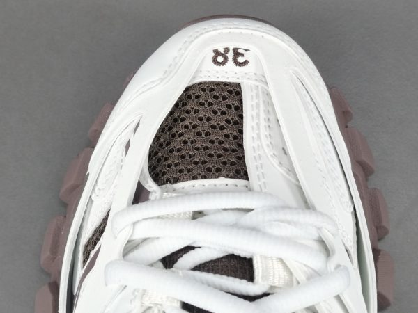 Track - Image 12