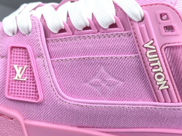 Trainer - Image 12