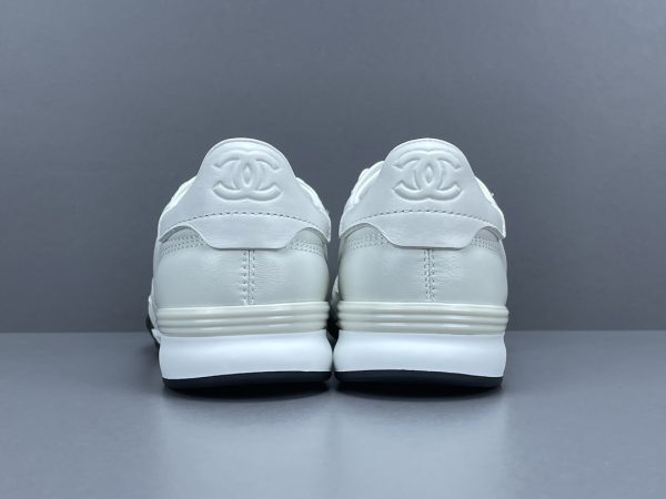 24a - Image 7