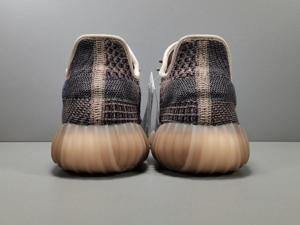 Yeezy Boost 350 V2 ‘Fade’ - Image 7