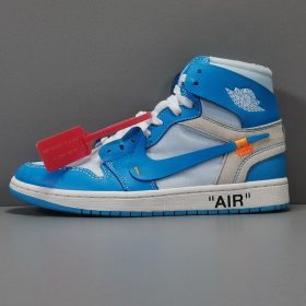 Off-White x Air Jordan 1 Retro High OG ‘UNC’