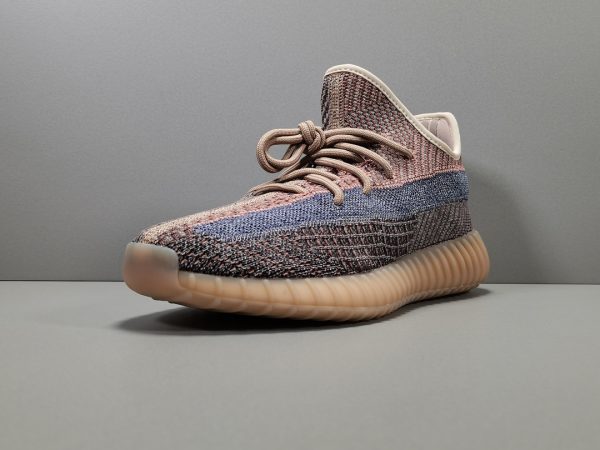 Yeezy Boost 350 V2 ‘Fade’ - Image 3