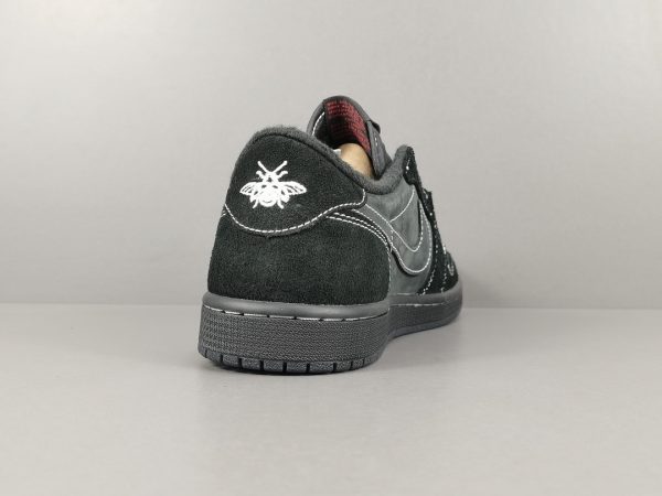 Travis Scott X Air Jordan 1 Low  OG ＂Black/Phantom＂ - Image 16