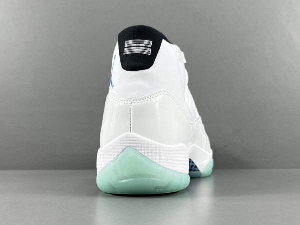 Air Jordan 11 retro legend blue - Image 5