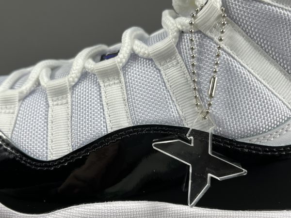 Air Jordan 11 Concord （2018) - Image 11