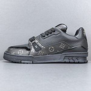 Trainer